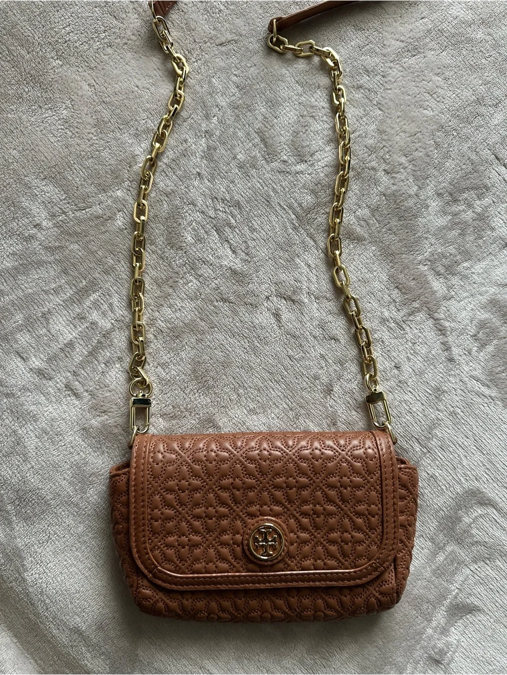 Tory Burch Quilted Leather Chain Crossbody in Cognac Brown - Picture 4 of 7